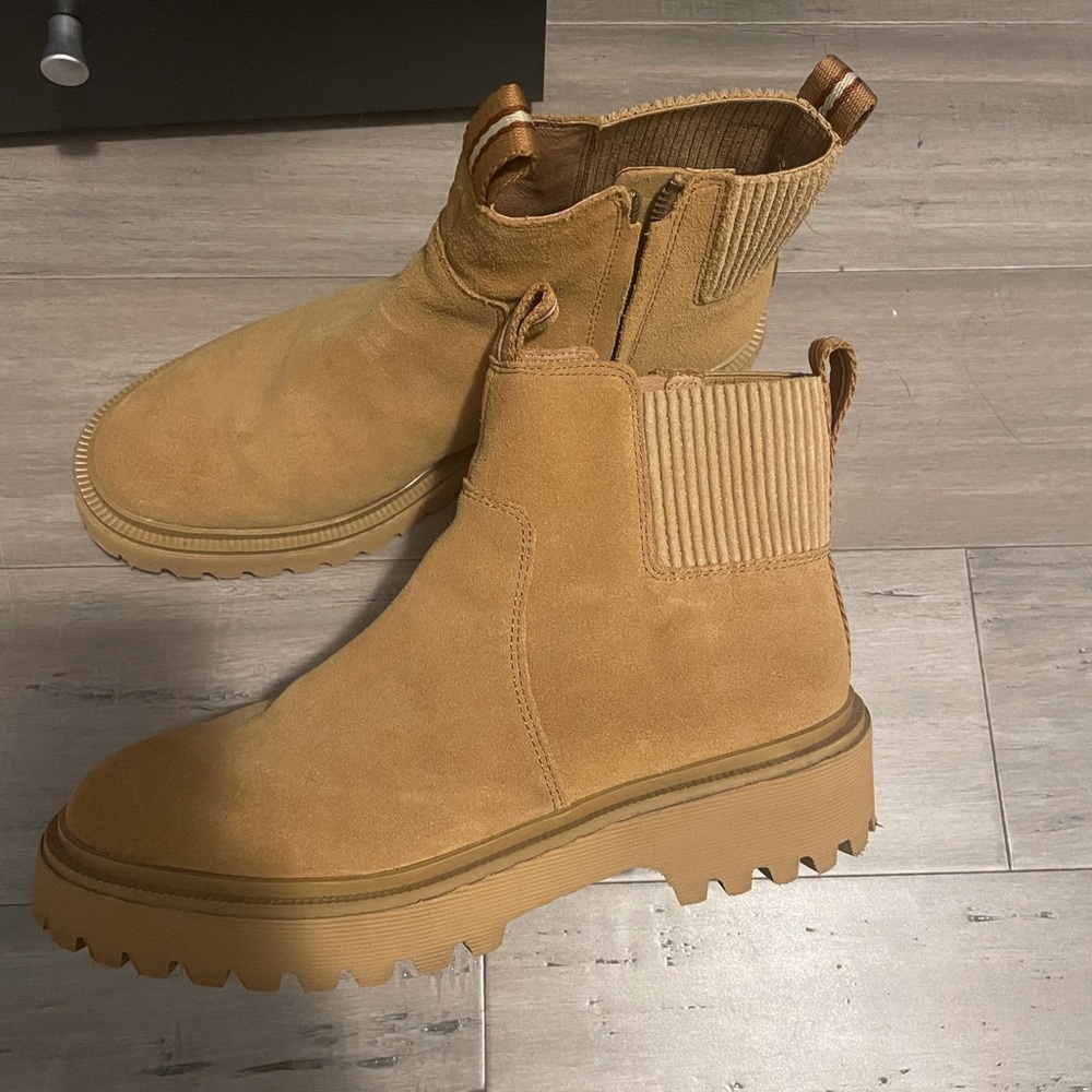 Madewell Lugsole Boot